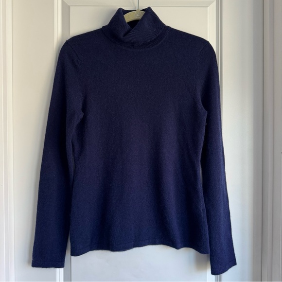 Lord & Taylor Sweaters - LORD & TAYLOR Navy Blue Heather Cashmere Turtleneck Sweater, Medium